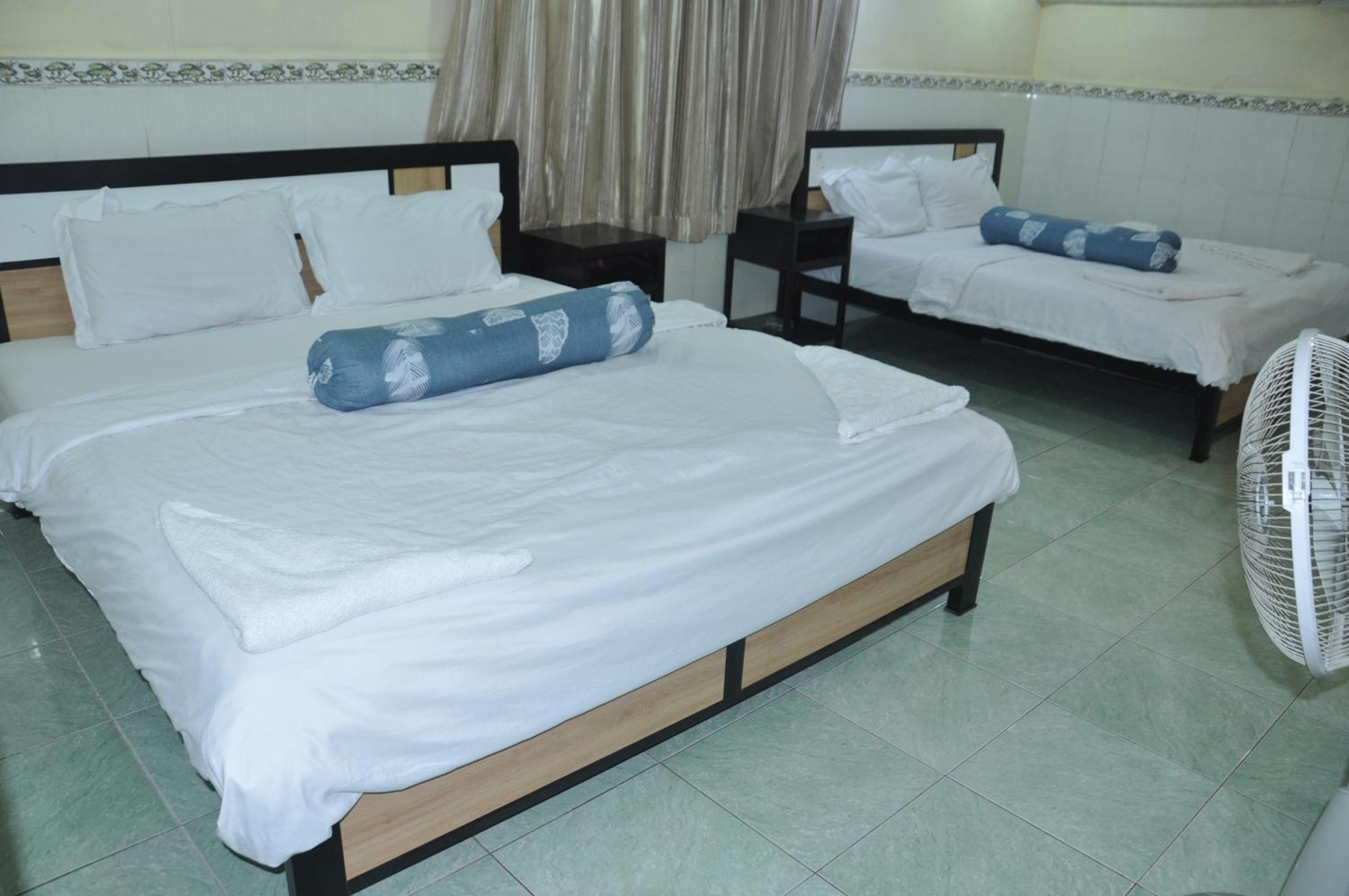 Velkommen Guesthouse פנום פן מראה חיצוני תמונה