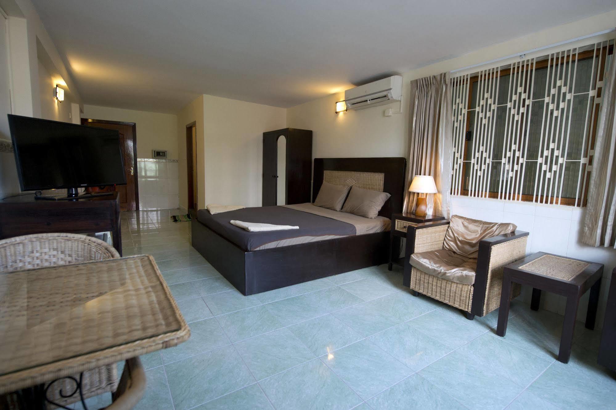 Velkommen Guesthouse פנום פן מראה חיצוני תמונה