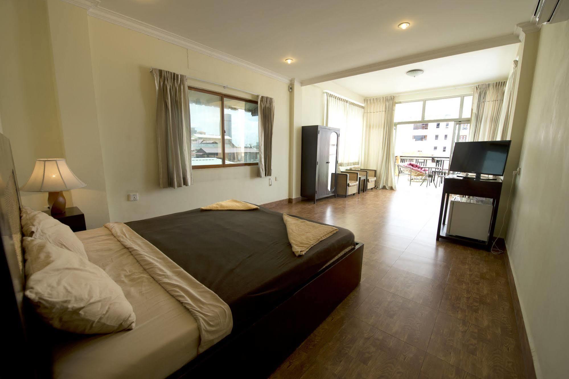 Velkommen Guesthouse פנום פן מראה חיצוני תמונה
